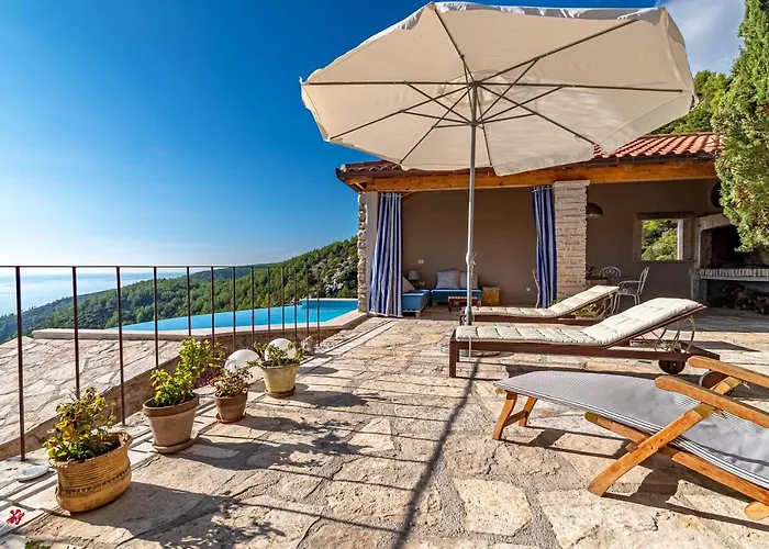 Hébergement de vacances Defora